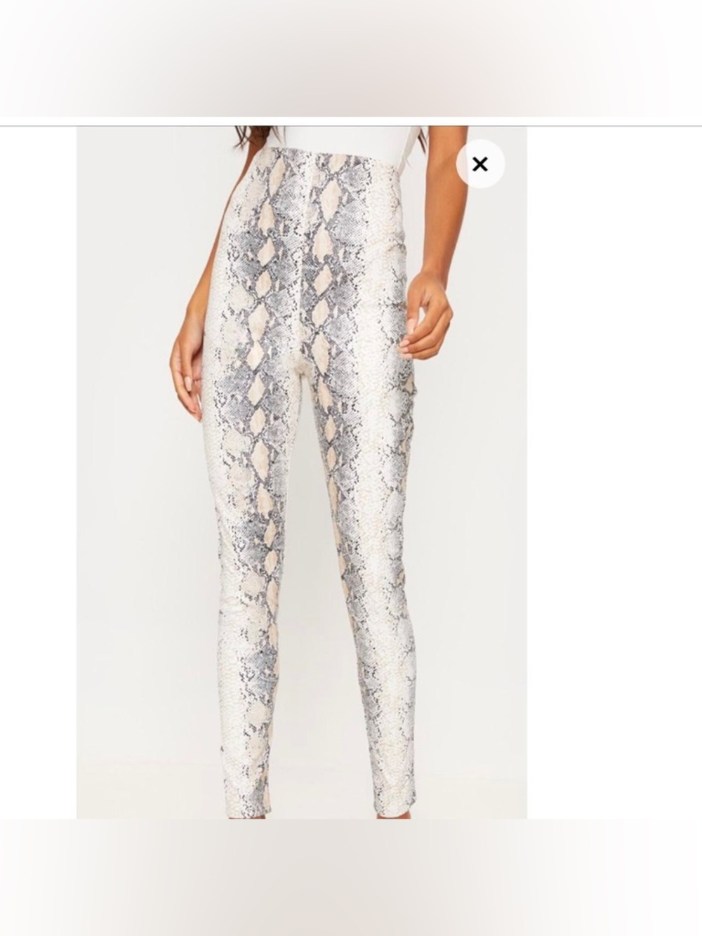 PrettyLittleThing Beige and Black Snake Print Leggings